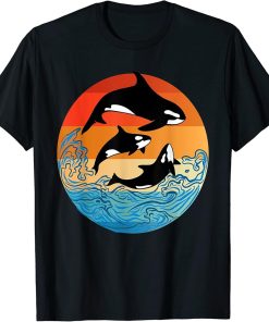 Killer Whales Ocean Wave Jumping Orcas Retro Vintage Sunset T-Shirt